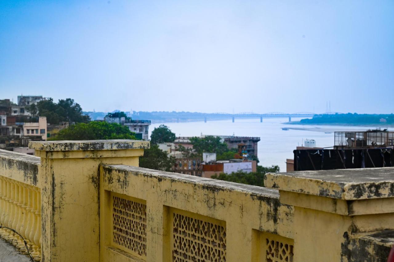 Ganga Darshanam Guesthouse At Dashashwamedh Ghat Waranasi Zewnętrze zdjęcie